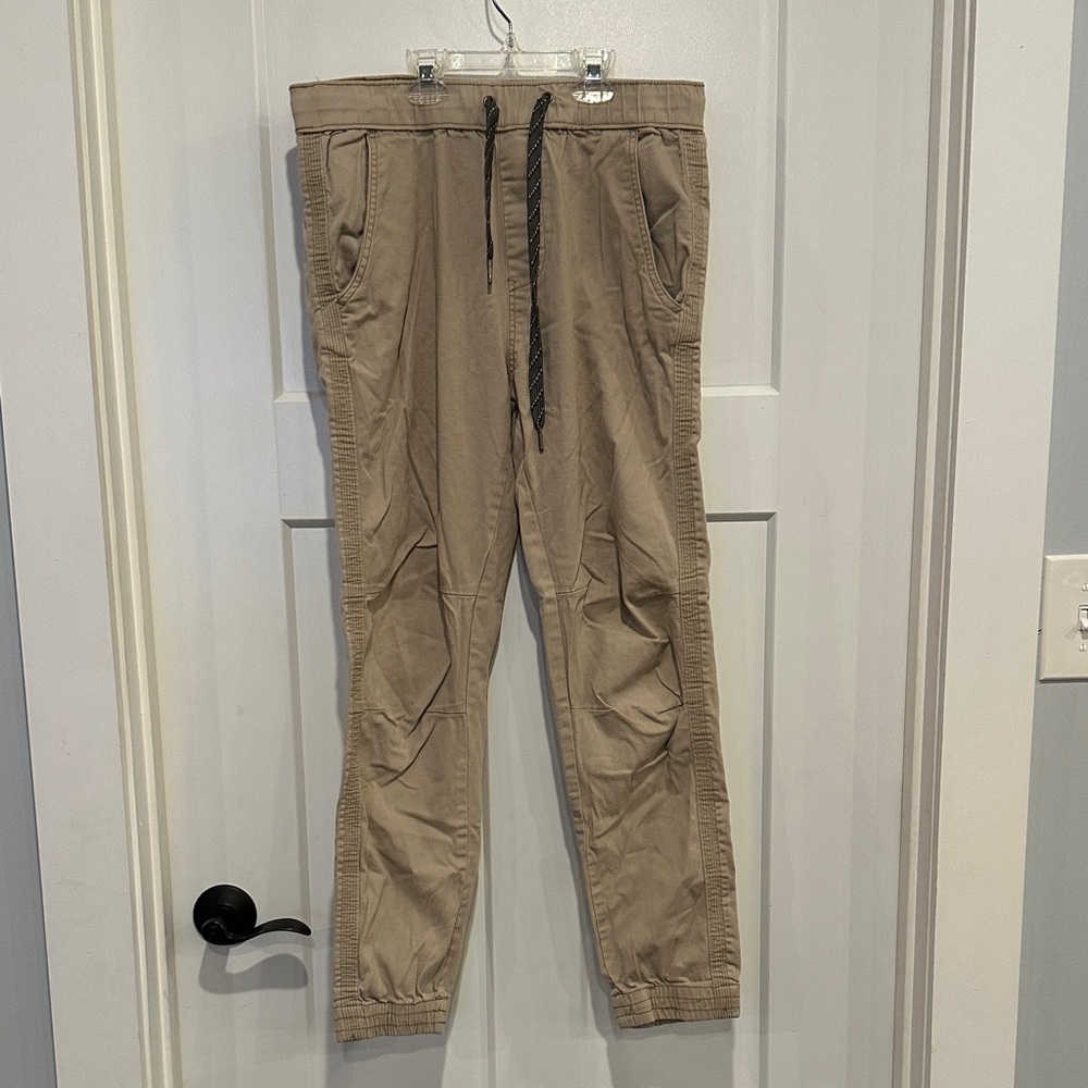Men's Tan Casual Pants